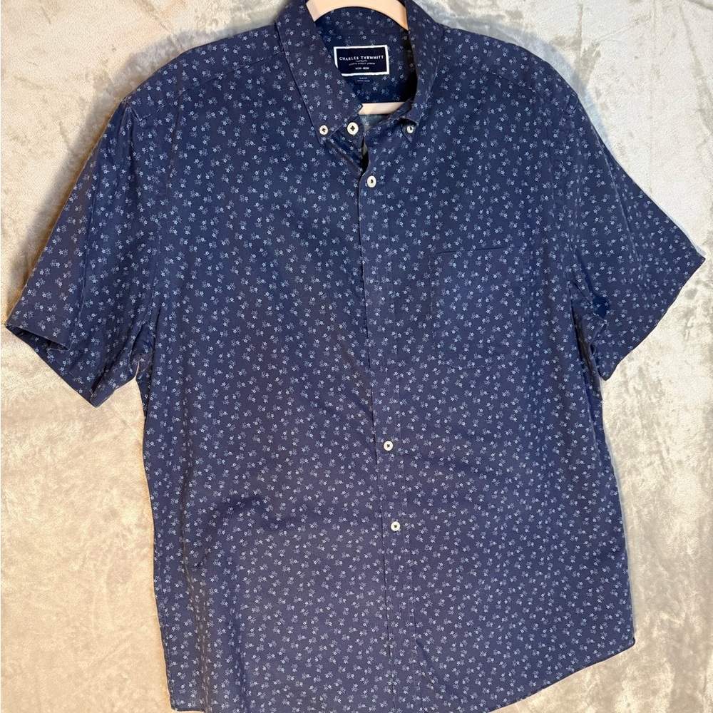 Charles Tyrwhitt Non-Iron Slim Fit Navy Short-Sleeve Button-Down Micro Floral XL